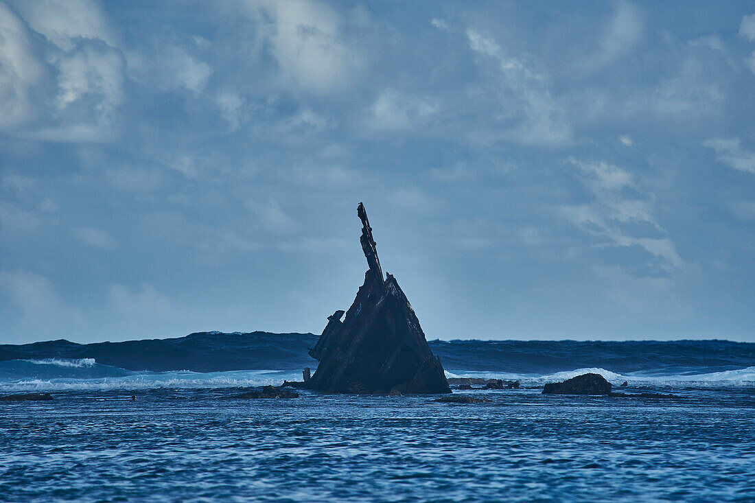  Africa, Mauritius Island, Indian Ocean, old shipwreck 