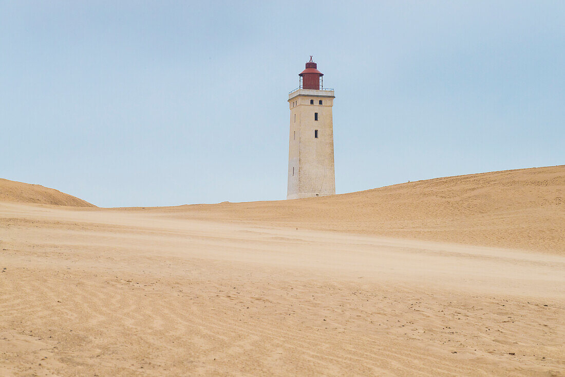 Leuchtturm Rubjerg Knude in den Dünen, Nordjylland, Dänemark