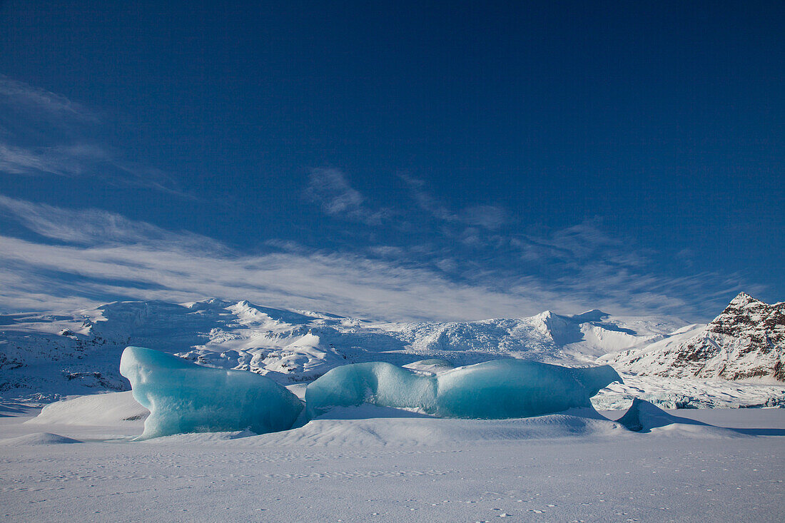  Iceberg in Fjallsarlon glacier lagoon, winter, Iceland 