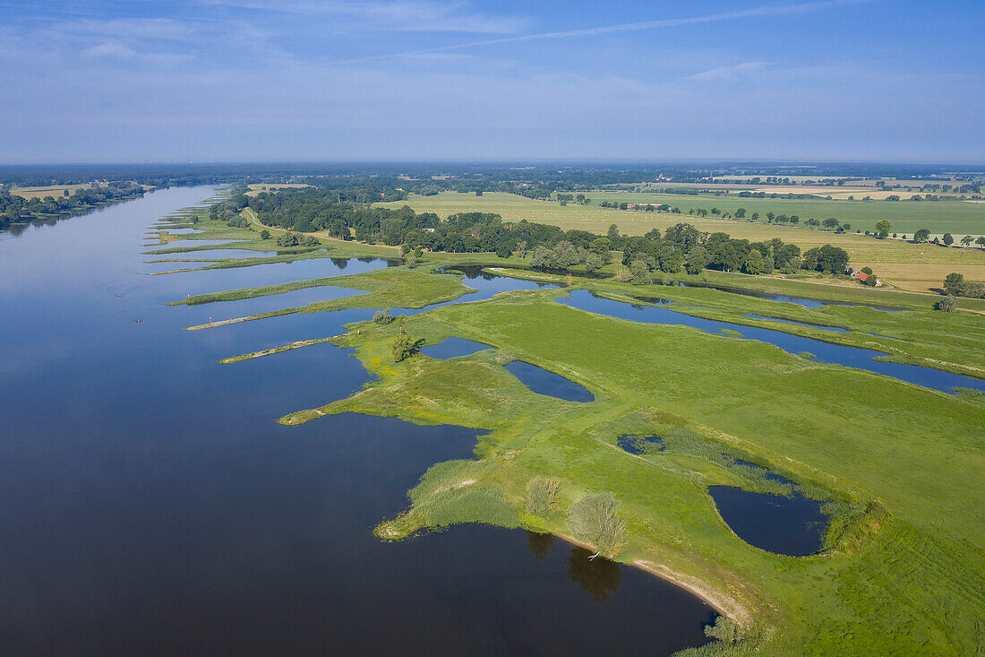 Luftbild der Elbe, Biosphärenreservat Flusslandschaft Elbe, Niedersachsen, Deutschland