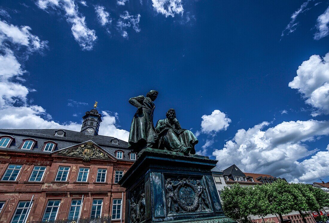  Monument to Jacob and Wilhelm Grimm, Market Square Hanau, Hesse, Germany 