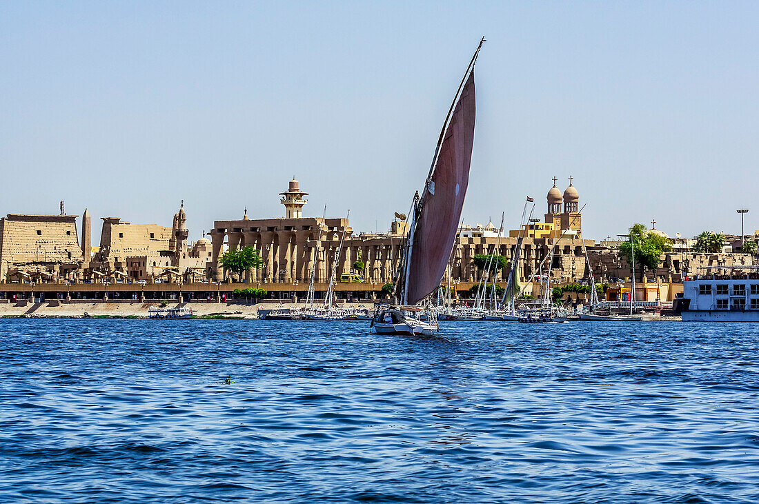  The Luxor Temple is a large ancient Egyptian temple complex on the east bank of the Nile in Luxor  