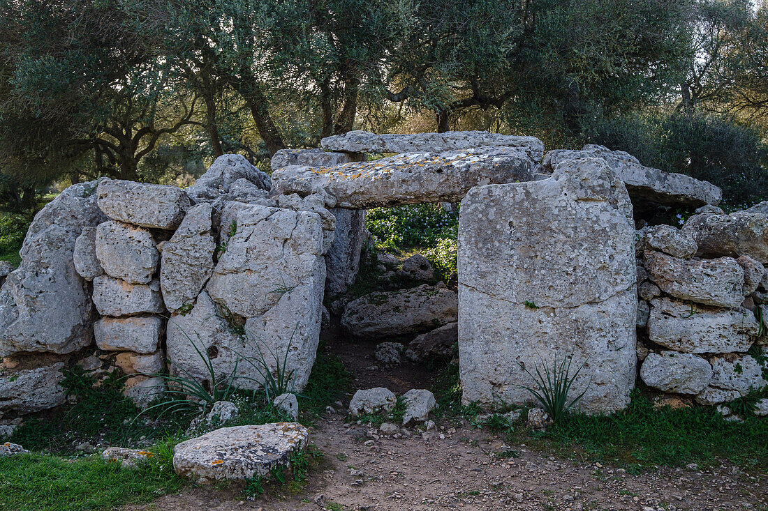 Talatí de Dalt prehistoric site, house entrance, Maó, Menorca, Balearic Islands, Spain