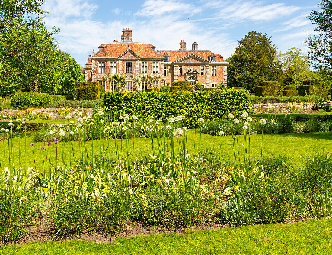 Heale House and gardens, Middle Woodford, Salisbury, Wiltshire, England, UK