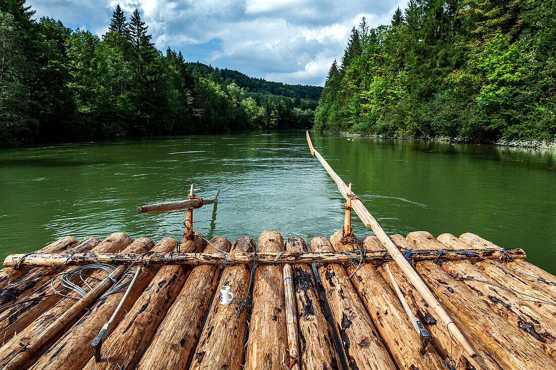 Floßfahrt auf der Isar, Bayern, Deutschland