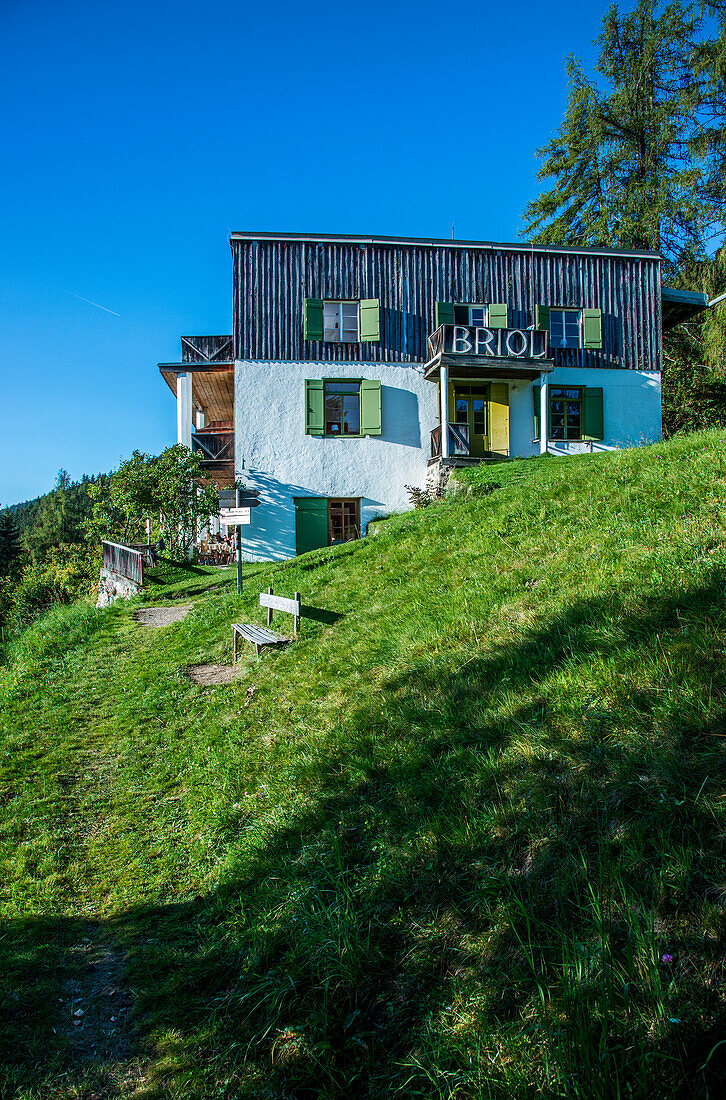 Berggasthof Hotel Briol der Johanna Settari, Briol, Barbian, Eisacktal, Südtirol, Trentino, Italien