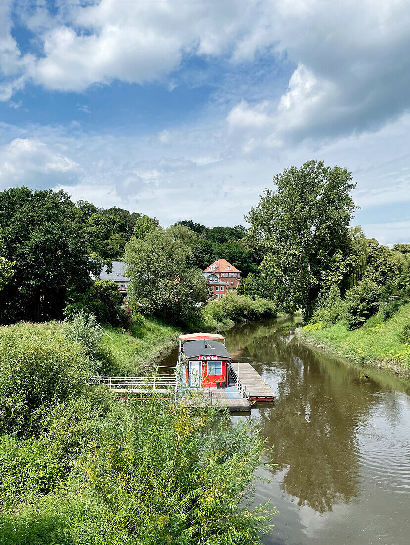  A floating café on the Jeetzel in Hitzacker, Lower Saxony, Germany 