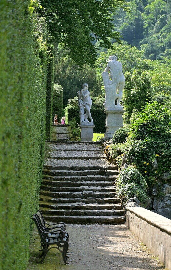  Gardens of Valsanzibio on the Euganei Hills, Veneto, Northern Italy 