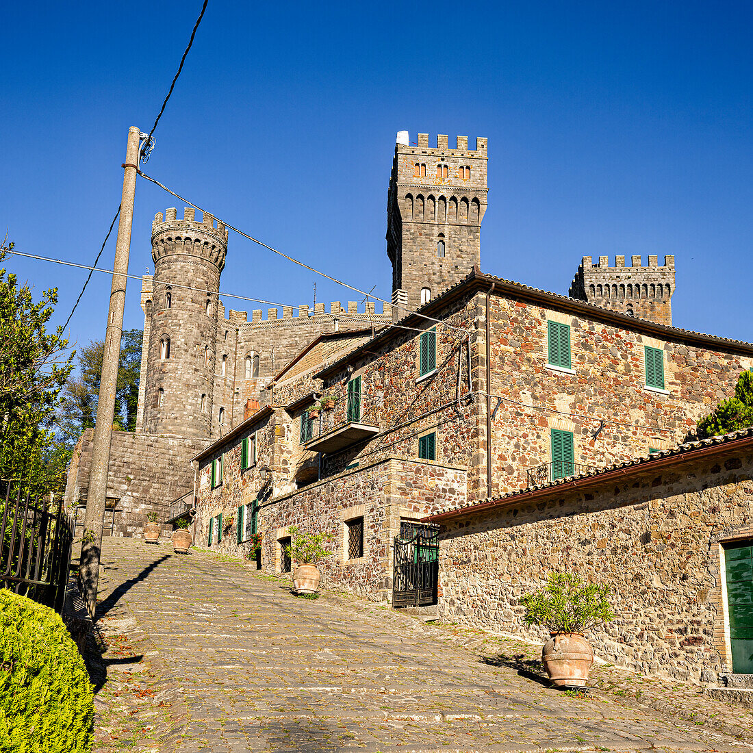 Unterhalb von Kastell von Torre Alfina, Latium, Italien