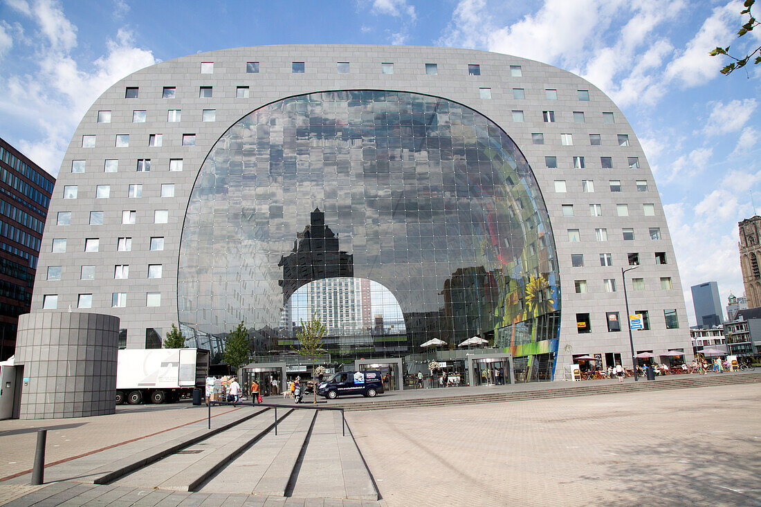  Markthal-Gebäude in Binnenrotte, Zentrum von Rotterdam, Niederlande, Fertigstellung 2014, Architekten MVRDV 