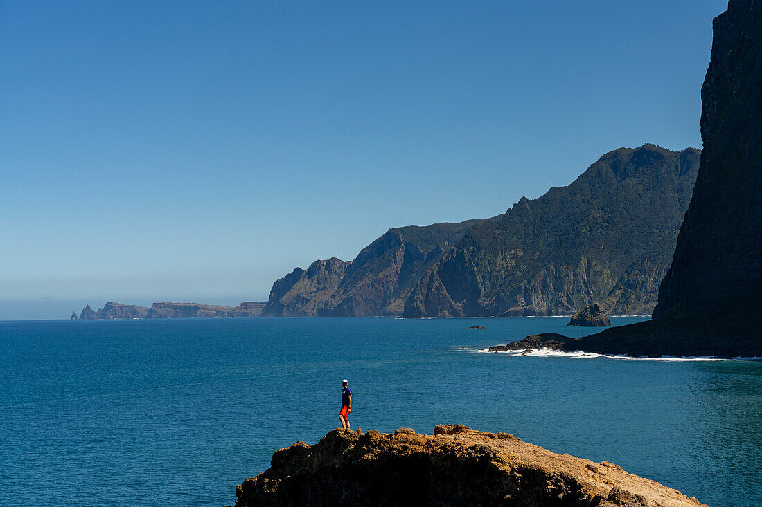  Viewpoint near Faial &#39;Miradouro do Guindaste&#39; 