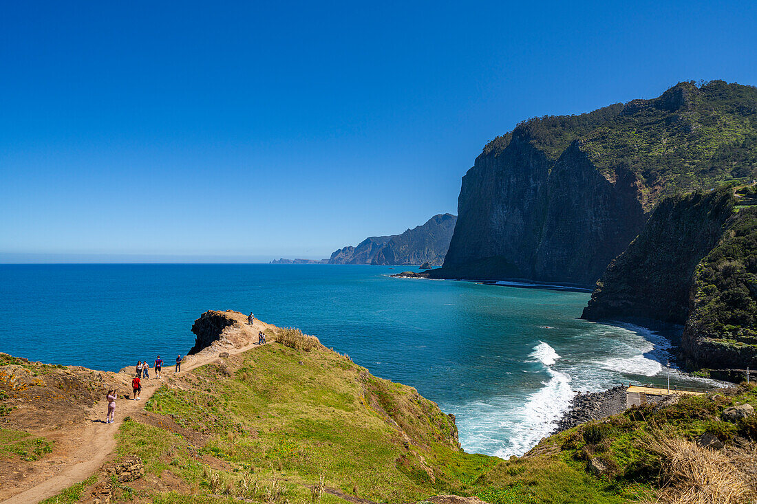  Viewpoint near Faial &#39;Miradouro do Guindaste&#39; 