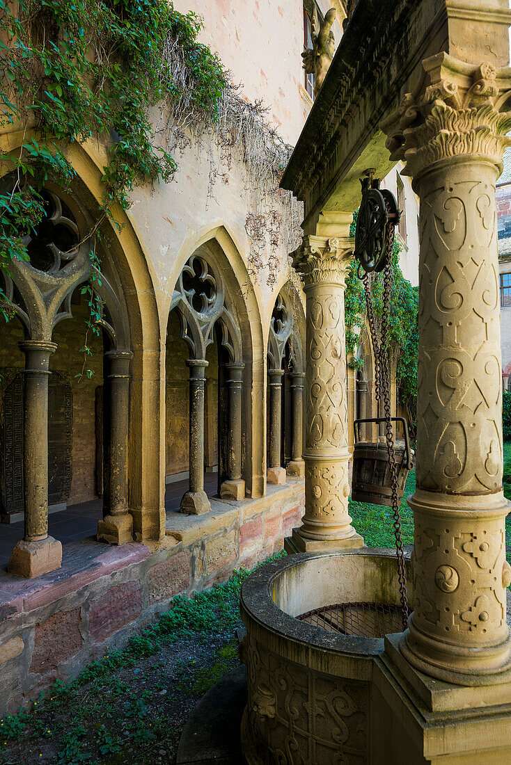  Cloister, Museum Unterlinden, Musée Unterlinden, Colmar, Alsace, France 