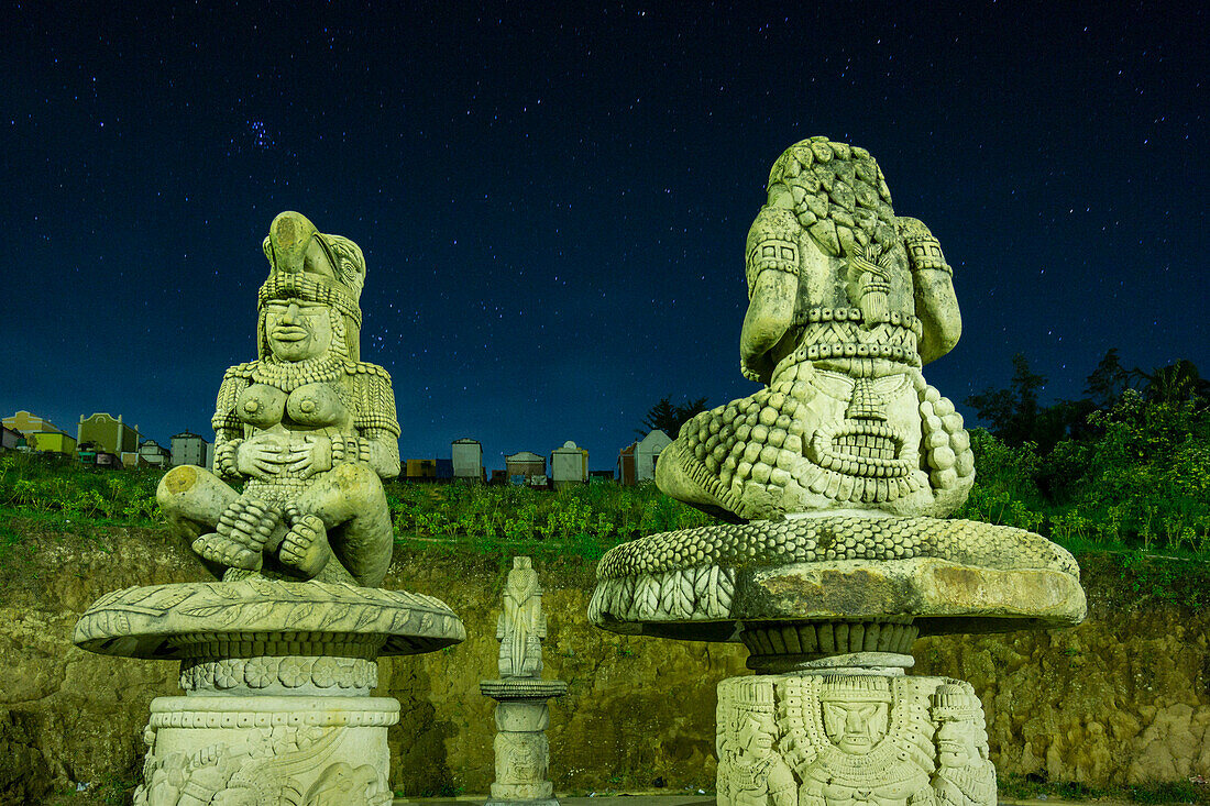 Mayan symbolic monument, Ceremonial Plaza Oxlajuj B'aqtun, next to the cemetery, Chichicastenango , El Quiché, Guatemala, Central America