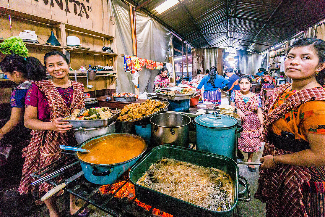 market restaurant, Chichicastenango, municipality of the department of El Quiché, Guatemala, Central America