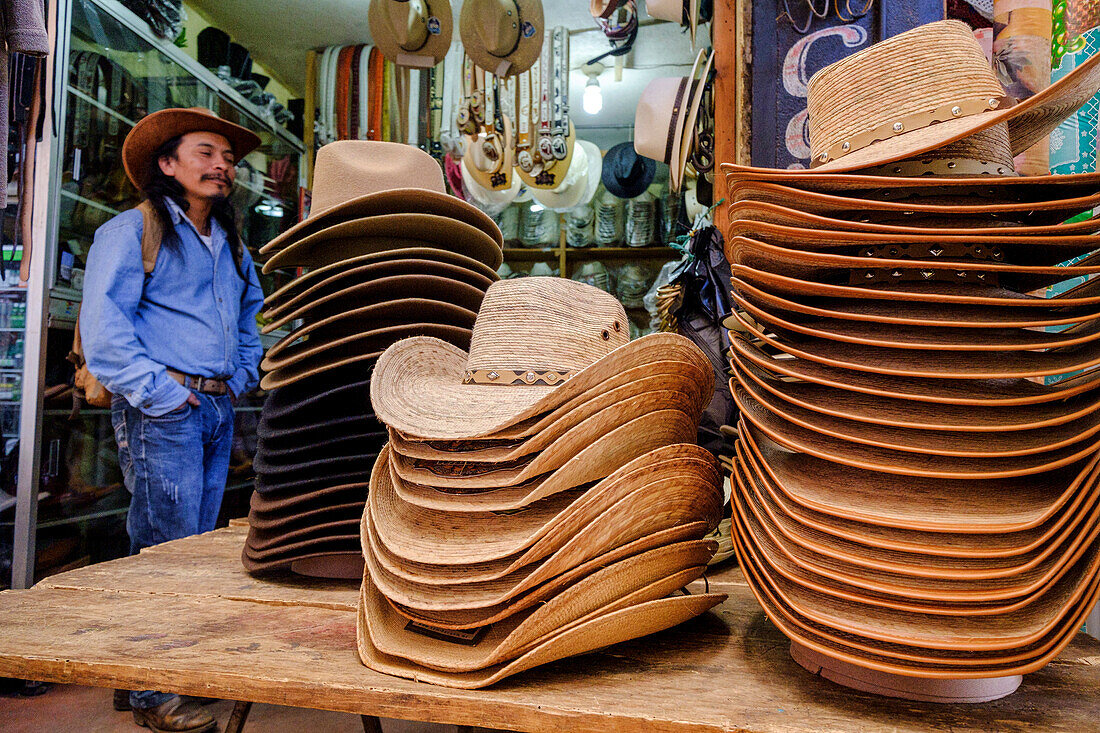 traditional hat shop, traditional market, Nebaj, Quiché Department, Guatemala, Central America