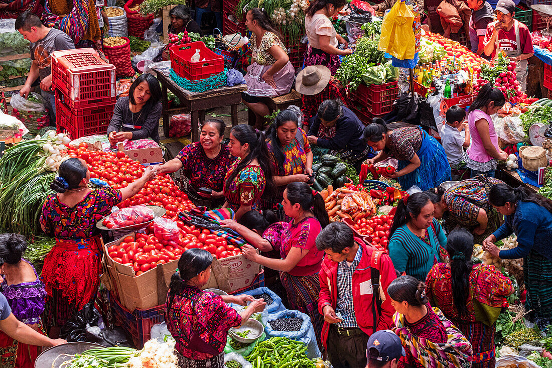  Traditioneller Markt, Chichicastenango, Quiché, Guatemala, Mittelamerika 