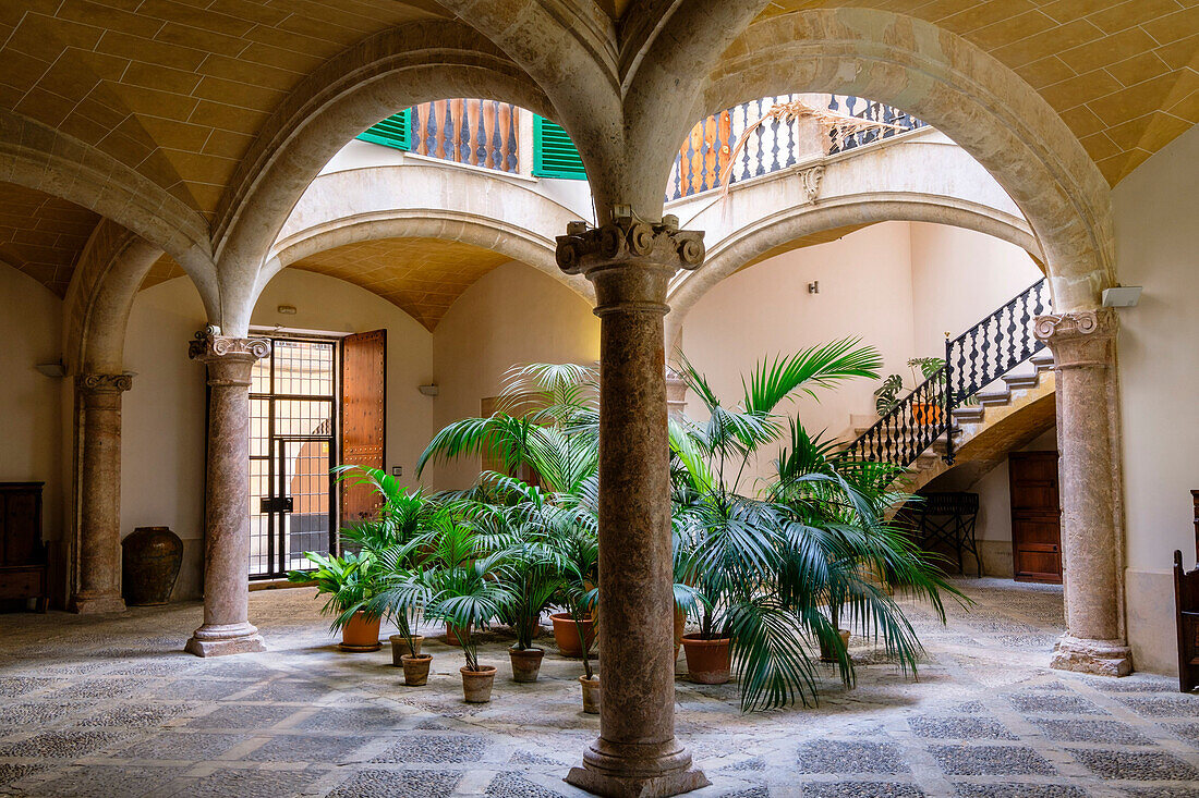 Palace courtyard of San Pere i San Bernat hospital, Palma, Mallorca, Balearic Islands, Spain