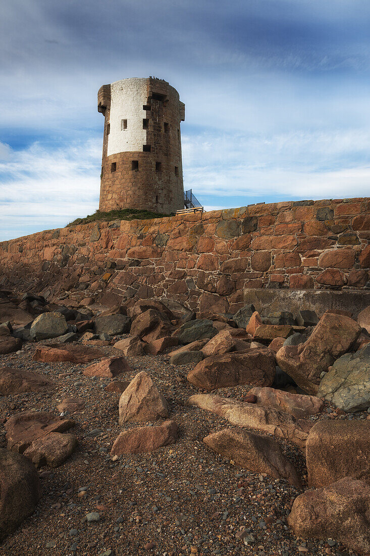 Blick auf den Le Hocq Tower, St. Clement, Jersey, Ärmelkanal, Kanalinseln, Großbritannien