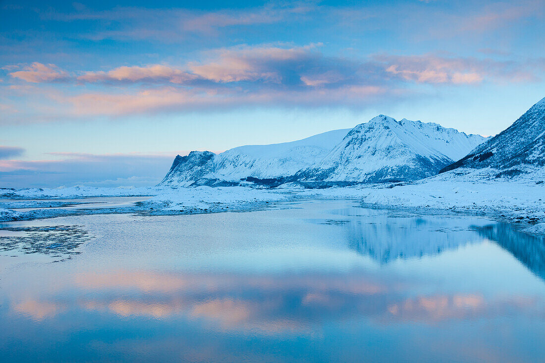  Gimsøystraumen, evening atmosphere at the fjord, winter, Lofoten, Norway 