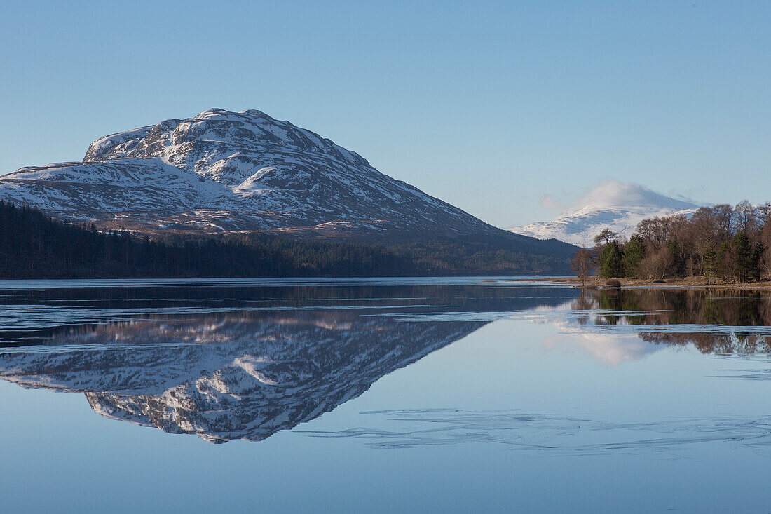  View over Loch Laggan, Lochaber, Scotland, Great Britain 