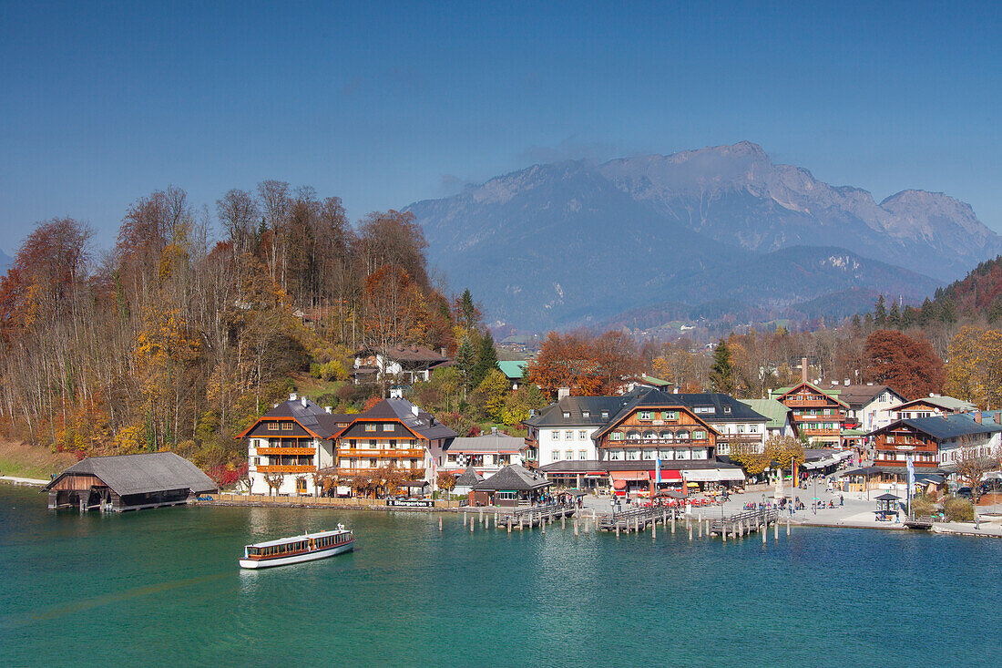 Blick auf Königssee, Nationalpark Berchtesgaden, Bayern, Deutschland