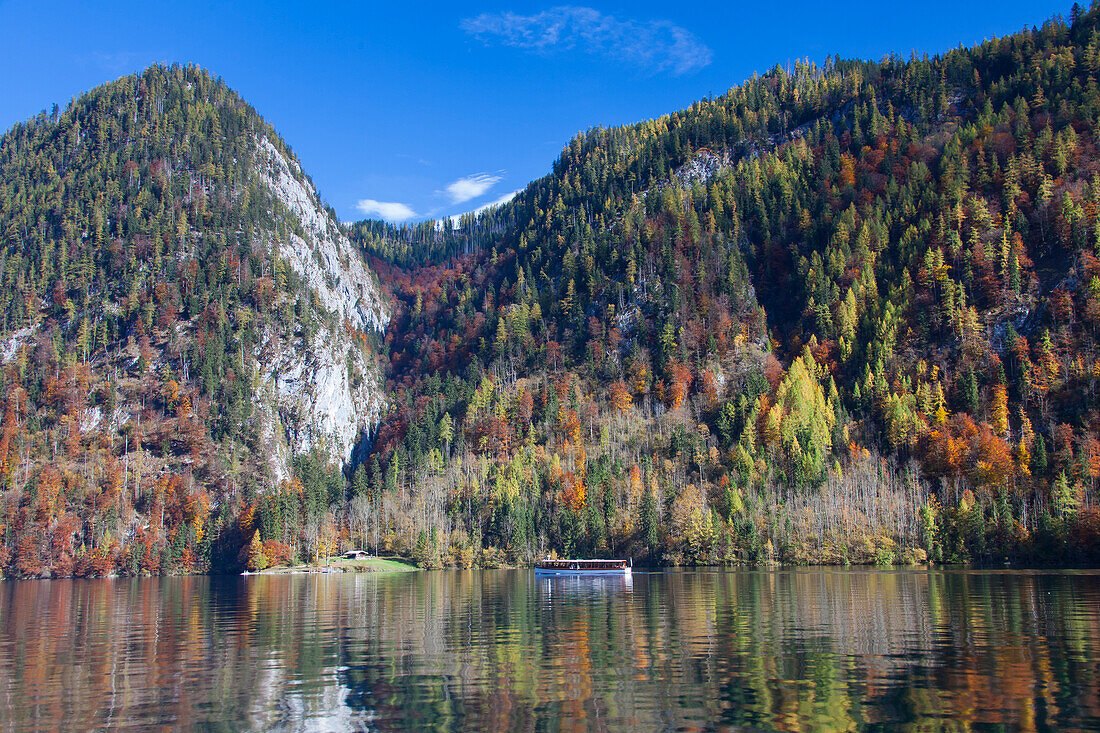  Tourist boat on Lake Koenigssee, Berchtesgaden National Park, Bavaria, Germany 