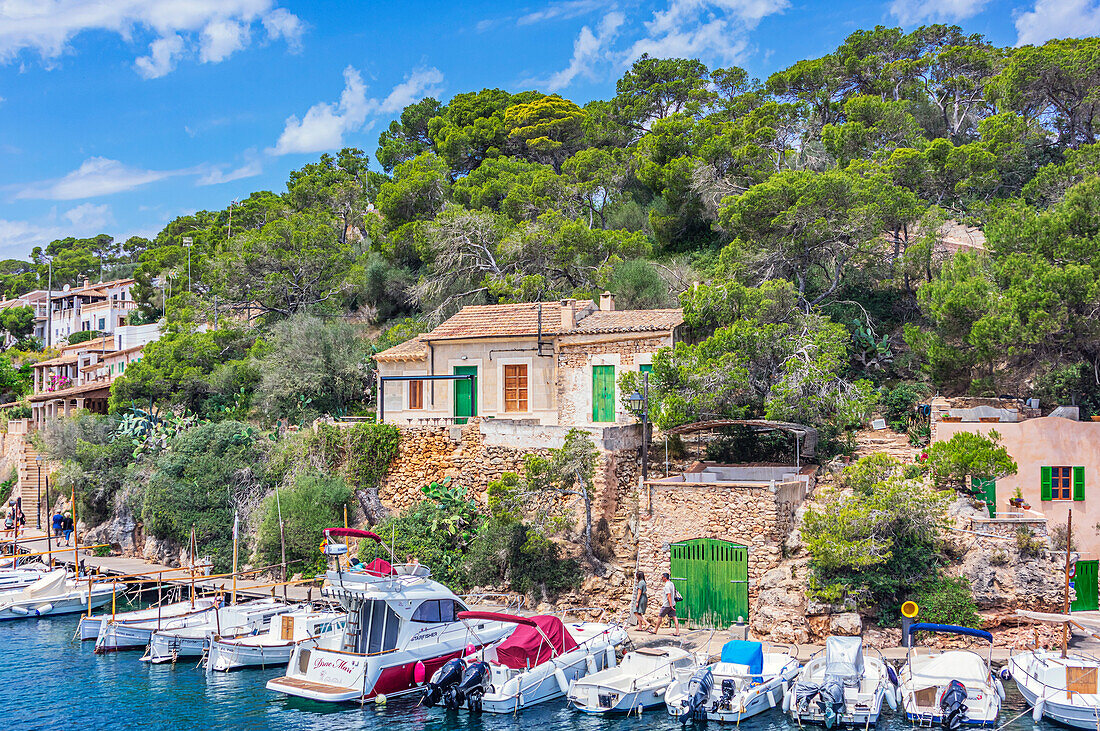  Harbor views of Cala Figuera on Mallorca, Spain 