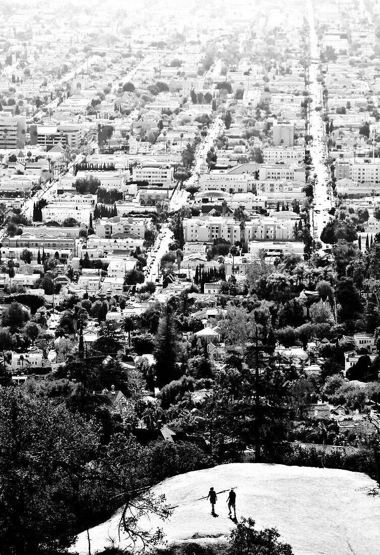 Blick von der Hi Spy Viewing machine am Griffith Observatory, Sternwarte, mit Blickrichtung Downton, Los Angeles, Kalifornien, USA