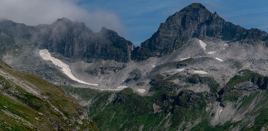  Mountain panorama with Tauernkogel and Medelzkopf., Hohe Tauern National Park, Salzburg, Austria 