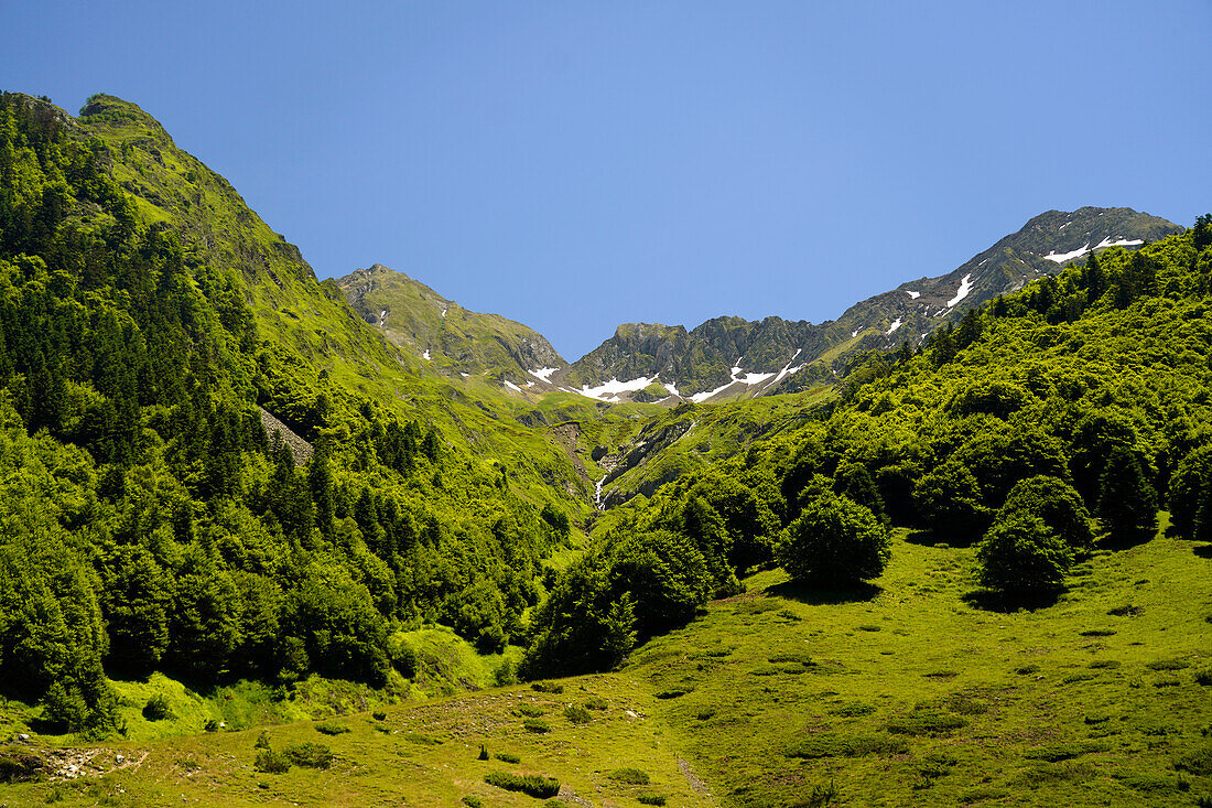  Mountain landscape of the Pyrenees near Laruns, Pyrénées-Atlantiques, France, Europe 