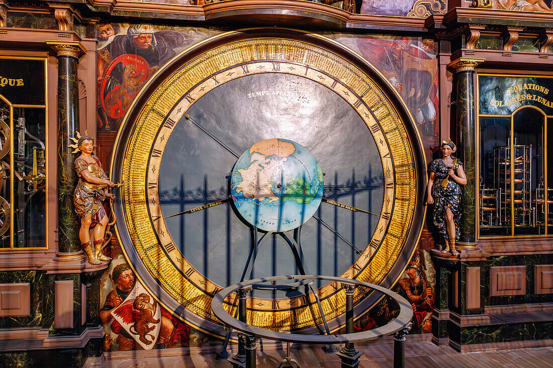  Astronomical clock in the Cathédrale Notre-Dame (Strasbourg Cathedral) in Strasbourg in the Bas-Rhin department in the Grand Est region of Alsace in France 