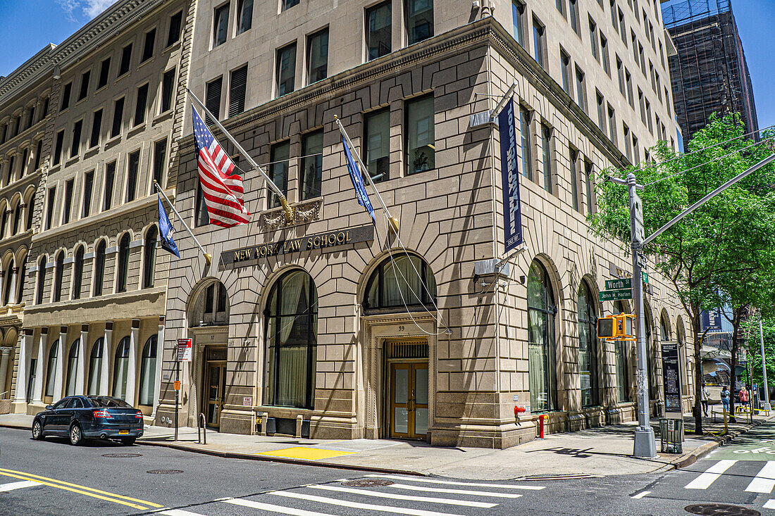  New York Law School, Gebäudeaußen- und Straßenszene, New York City, New York, USA 