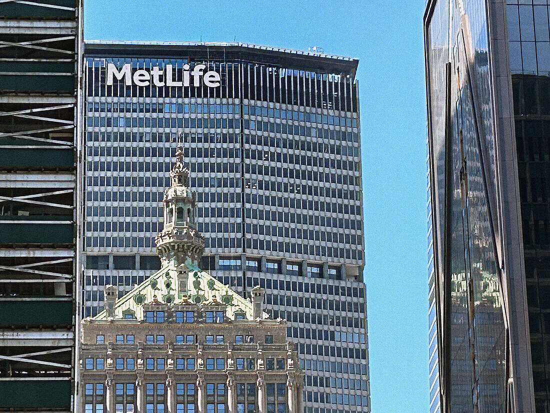 MetLife and Helmsley buildings, New York City, New York, USA