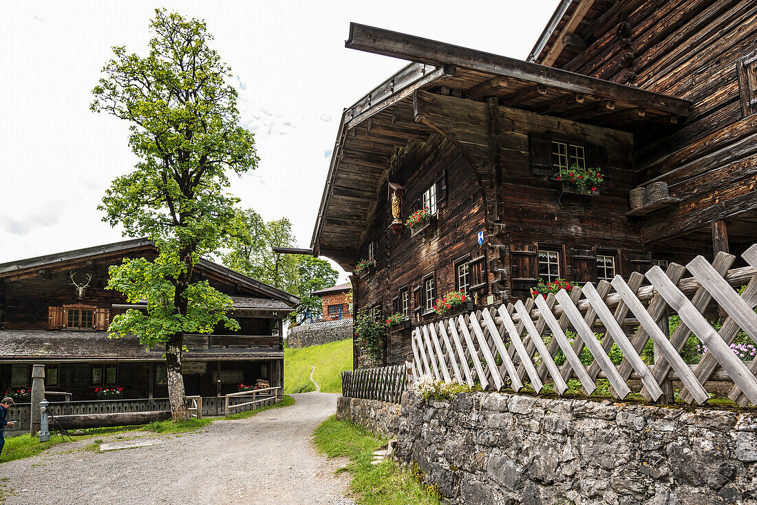  Mountain farming village, Gerstruben, Dietersbachtal, near Oberstdorf, Allgäu Alps, Allgäu, Bavaria, Germany 