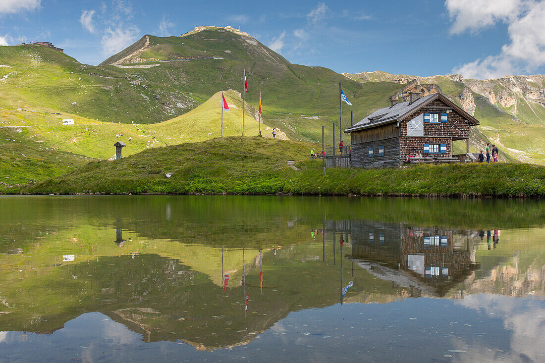  Traditional house at the Fuscherlacke, Hohe Tauern National Park, Salzburg, Austria 