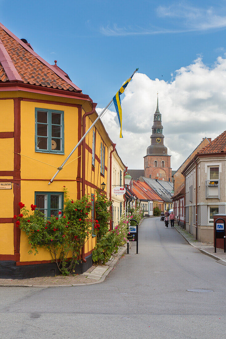  St. Mary&#39;s Church and historic houses, Ystad, Skane, Sweden 