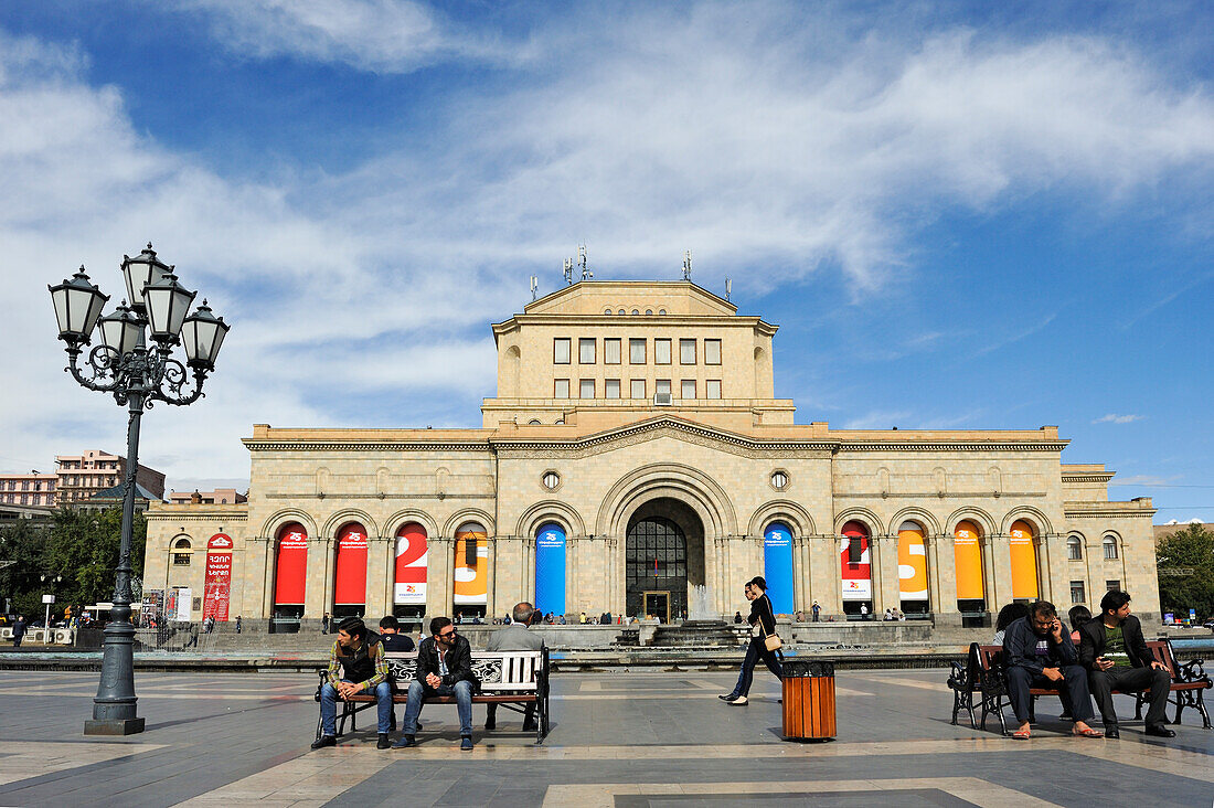  Geschichtsmuseum und Nationale Kunstgalerie am Platz der Republik, Eriwan, Armenien, Eurasien 