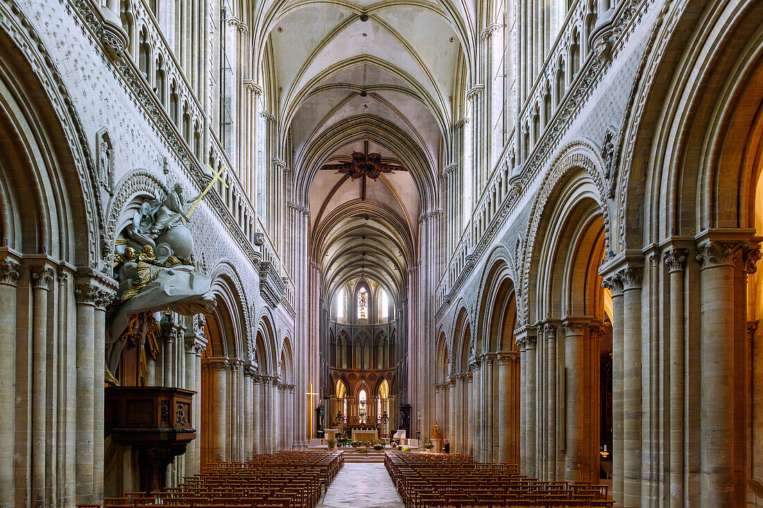  Interior of the Cathédrale Notre-Dame in Bayeux in the Calvados department in the Normandy region of France 