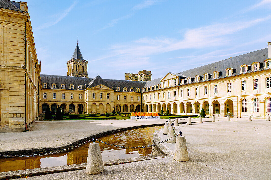  Parc Michel d&#39;Ornano with a view of the monastery buildings of the Abbaye aux Dames and the church Église Sainte-Trinité (Sainte-Trinite, Abbatiale de la Trinité) in Caen in the Calvados department in the Normandy region of France 