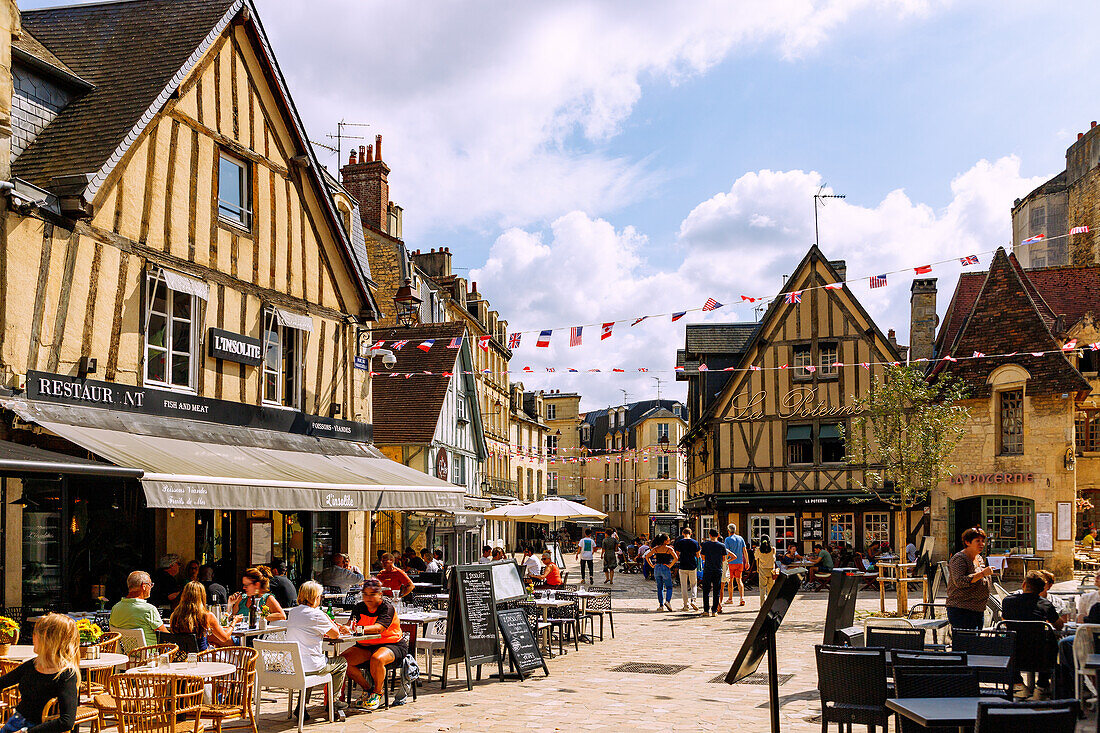  Cafés and restaurants at the Place au Berger in Caen in the Calvados department in the Normandy region of France 