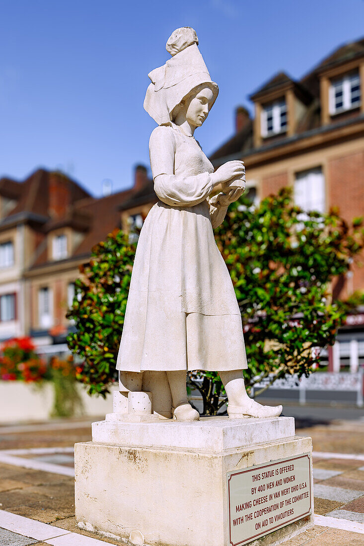  Monument to the farmer Marie Harel, the inventor of Camembert, and all cheese producers in the region in Vimoutiers in the Pays d&#39;Auge in the Calvados department in the Normandy region of France 