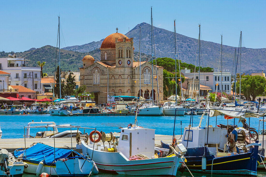 Kirche Ekklisia Isodia Theotokou am Hafen, Hauptstadt Ägina, Insel Ägina, südwestlich von Athen, Saronischer Golf, Westliche Ägäis, Griechenland