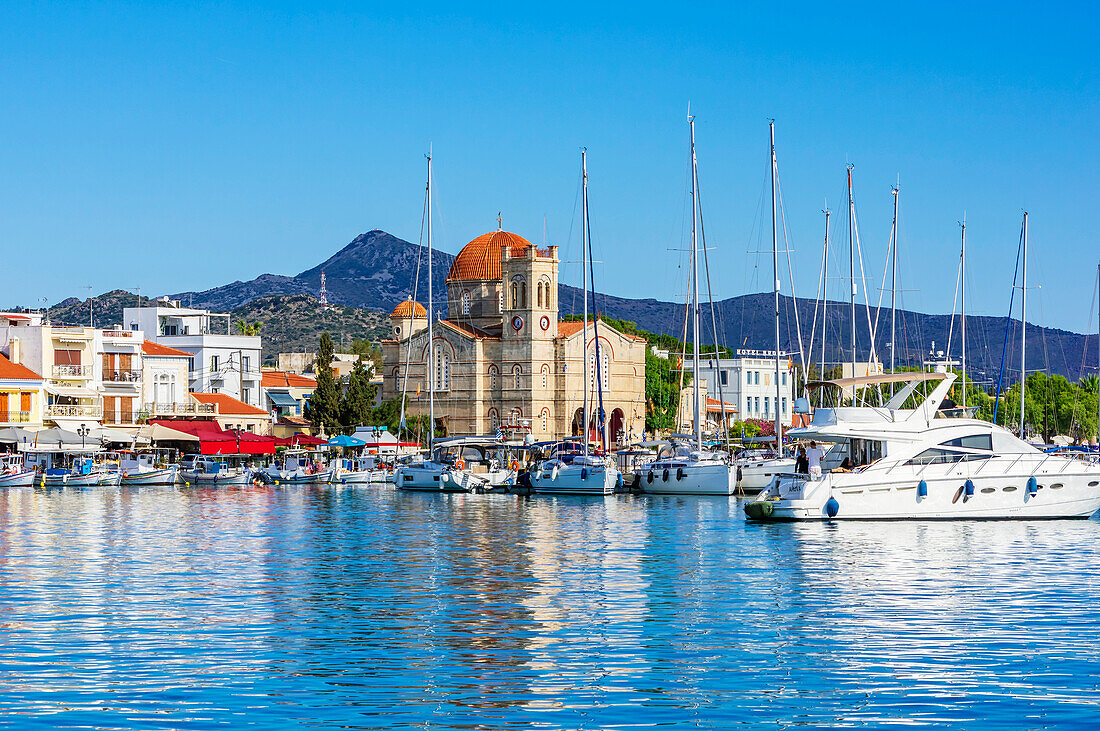 Kirche Ekklisia Isodia Theotokou am Hafen, Hauptstadt Ägina, Insel Ägina, südwestlich von Athen, Saronischer Golf, Westliche Ägäis, Griechenland