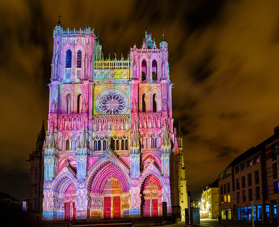  Cathédrale Notre-Dame during the night light spectacle &quot;Spectacle Chroma, l&#39;Expérience Monumentale&quot; in Amiens in the Somme department in the Hauts-de-France region of France 