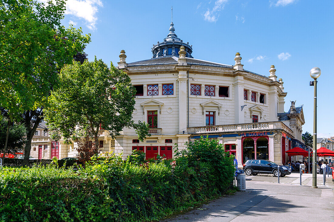 Cirque Jules Verne (Cirque Municipal, Pôle National Cirque et Arts de la Rue) in Amiens im Département Somme in der Region Hauts-de-France in Frankreich