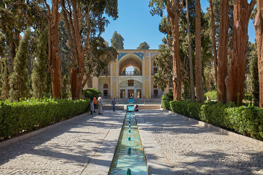  Fin-Garten (Bagh-e Fin), erbaut 1590, der älteste noch existierende persische Garten im Iran und UNESCO-Weltkulturerbe. Kashan, Iran. 