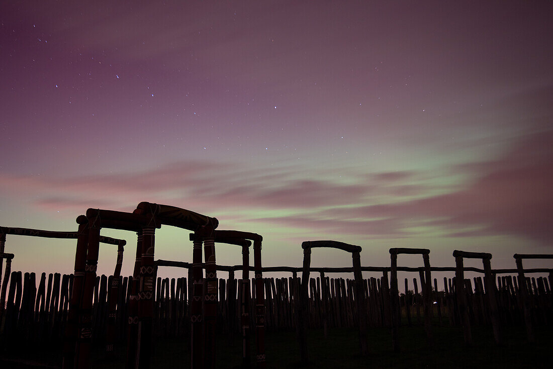  Northern lights at the ring sanctuary in Pömmelte, constellation of the Big Dipper, prehistoric circular ditch system is also called the German Stonehenge by archaeologists, Zackmünde, Pömmelte, Saxony-Anhalt, Germany 