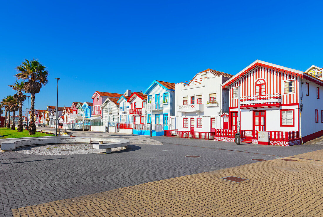 Brightly painted beach homes, Costa Nova do Prado, Aveiro, Portugal