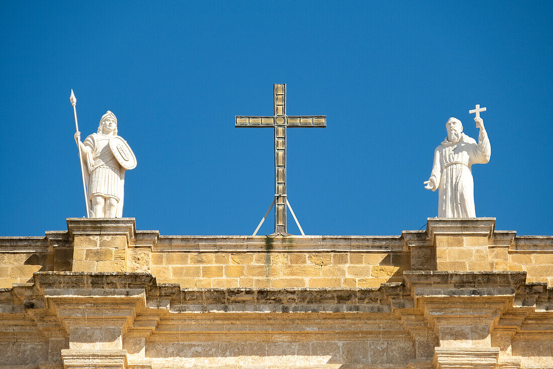 Detail of the Duomo (Basilica di S. Giovanni Battista) in Brindisi, Puglia, Italy.